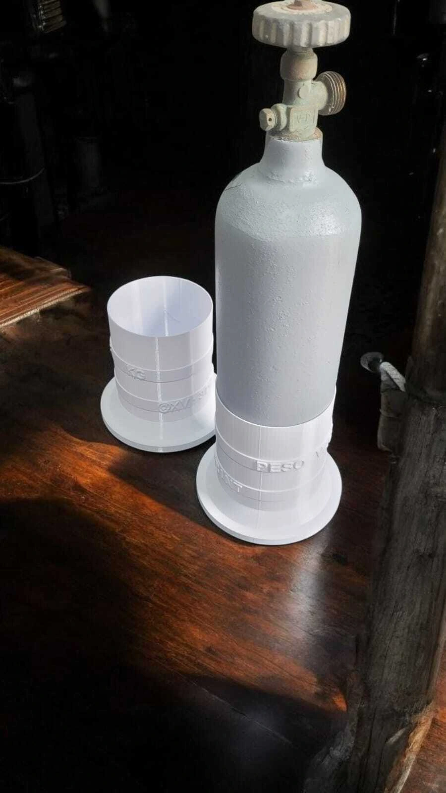 Pack x 2 soportes canasto para cilindro CO2 1 kg de 91 mm